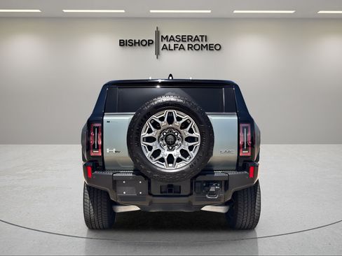 Used 2024 GMC Hummer EV 3X w/ LPO, Illumination Package AWD/4WD image 5