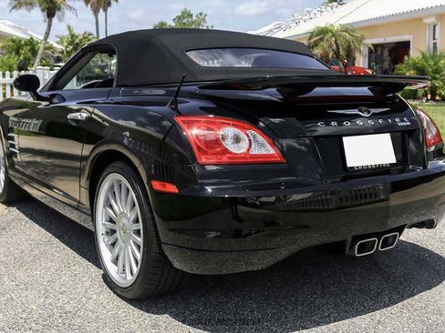 Used 2005 Chrysler Crossfire SRT-6 RWD image 22
