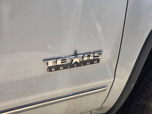 Used 2017 GMC Sierra 1500 SLT w/ Texas SLT Premium Package RWD image 8