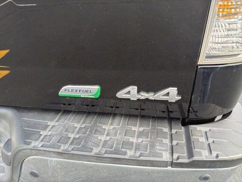 Used 2012 Toyota Tundra Limited image 16