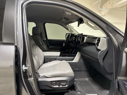 Used 2024 Toyota Tundra Limited w/ TRD Off-Road Package AWD/4WD image 22