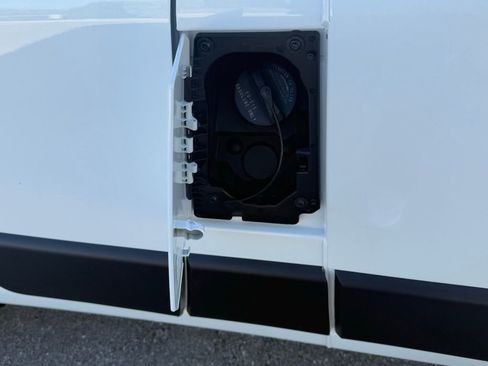 New 2026 RAM ProMaster 2500 w/ Convenience Group image 25