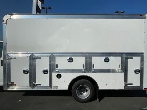New 2026 Chevrolet Express 3500 w/ Power Convenience Package RWD image 15