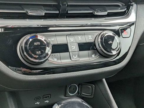 New 2026 Buick Envista Sport Touring w/ Convenience I Package FWD image 21