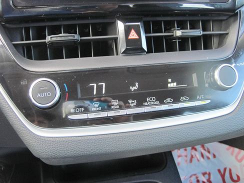 Used 2023 Toyota Corolla LE image 15