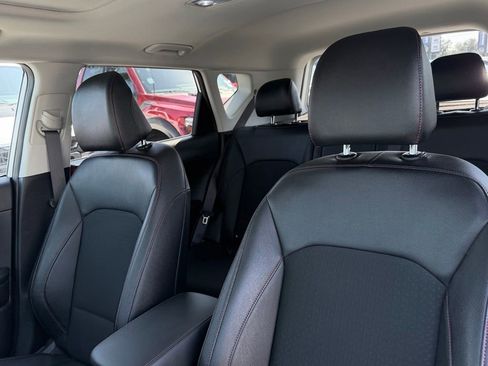Used 2023 Kia Soul GT-Line w/ GT-Line Technology Package FWD image 18