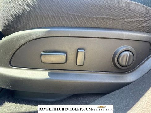 Used 2016 GMC Acadia SLE FWD image 20