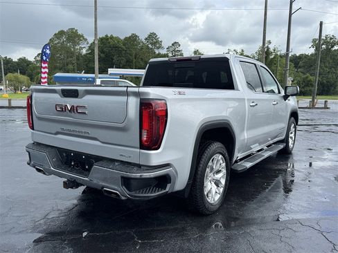Used 2021 GMC Sierra 1500 SLT w/ SLT Premium Package image 5