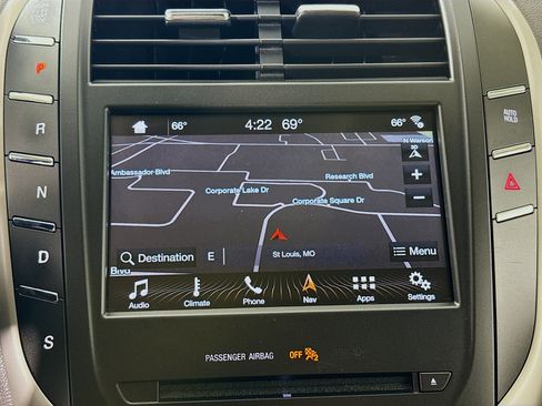 Used 2017 Lincoln MKC Select w/ Select Plus Package AWD/4WD image 15