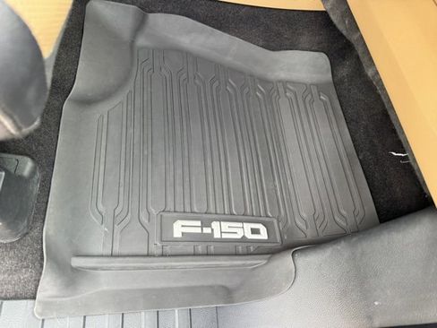 Used 2023 Ford F150 Lariat image 37