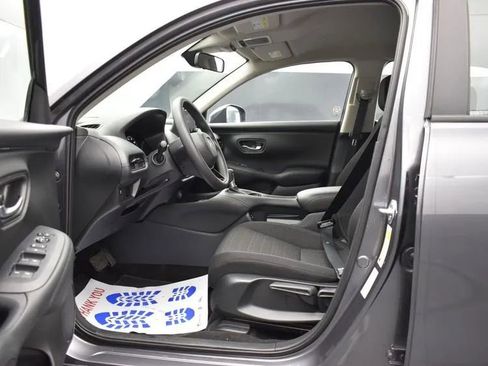 Used 2025 Honda HR-V LX image 14