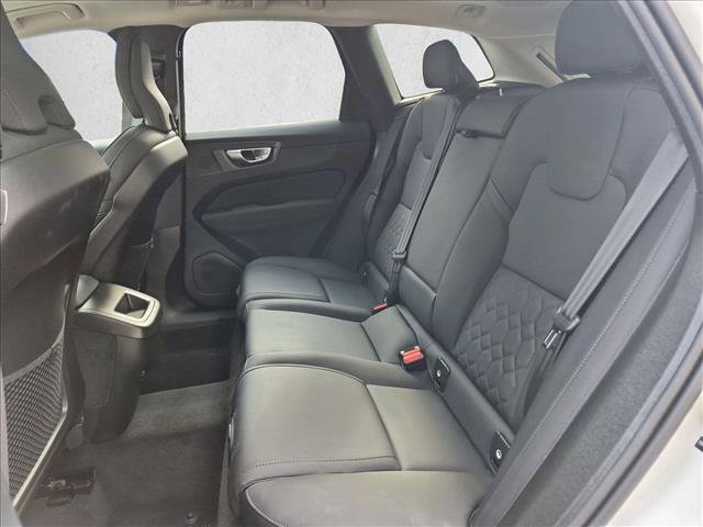 Certified 2026 Volvo XC60 B5 Plus w/ Climate Package PRO AWD/4WD image 19