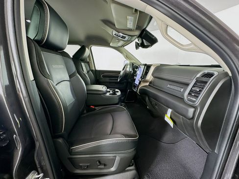 Used 2024 RAM 2500 Laramie w/ Safety Group image 30