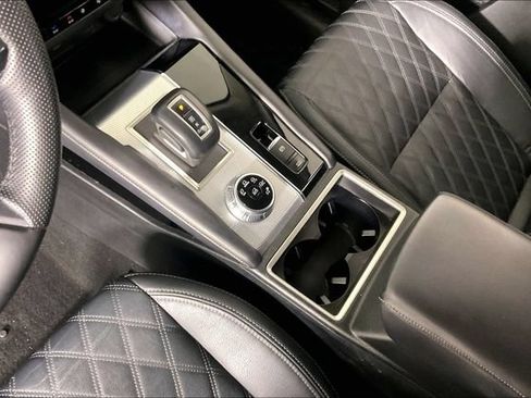 Used 2023 Mitsubishi Outlander SEL FWD image 17