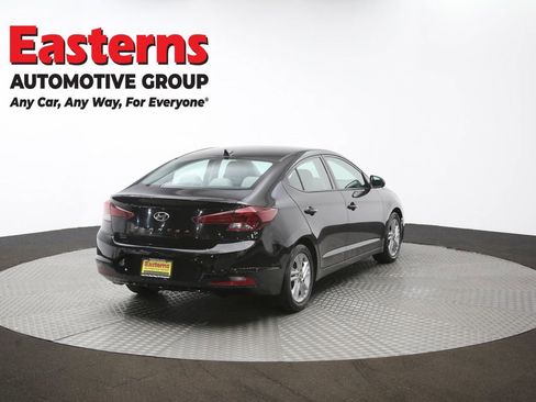Used 2020 Hyundai Elantra SEL image 39