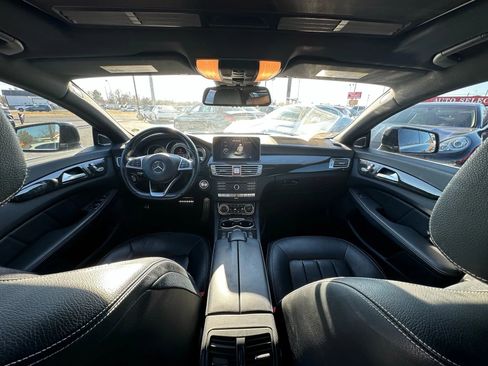 Used 2016 Mercedes-Benz CLS 550 4MATIC image 10