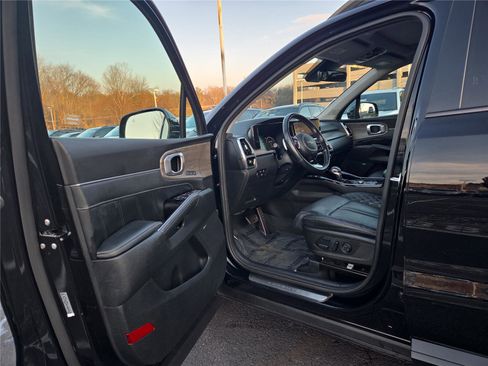 Certified 2022 Kia Sorento SX Prestige image 12