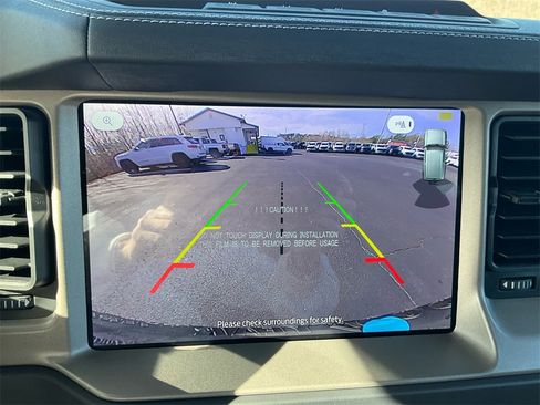 New 2025 Ford Bronco Outer Banks w/ Sasquatch Package image 24