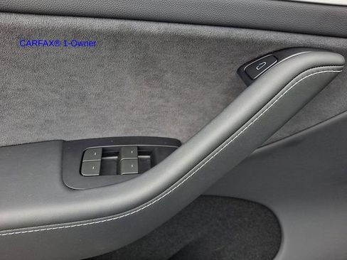 Used 2024 Tesla Model Y Long Range image 13