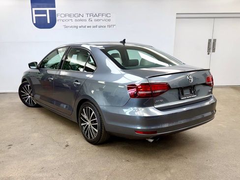 Used 2016 Volkswagen Jetta Sport image 28