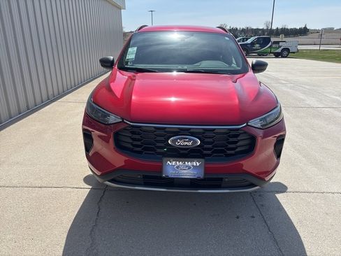 New 2025 Ford Escape ST-Line w/ Tech Pack #1 image 2