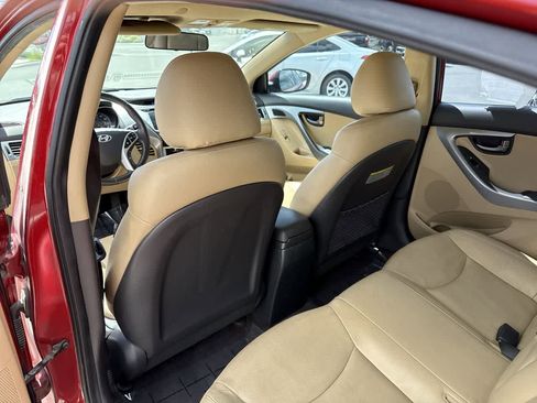 Used 2011 Hyundai Elantra Limited w/ Premium Pkg 5 FWD image 13