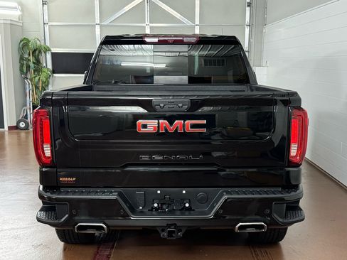 Used 2022 GMC Sierra 1500 Denali image 4