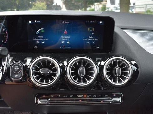 Used 2022 Mercedes-Benz GLA 250 GLA 250 image 18