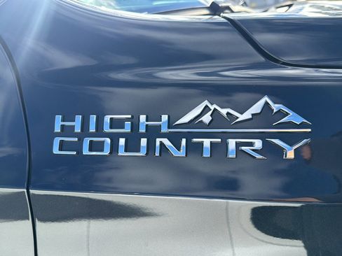 Used 2024 Chevrolet Tahoe High Country image 52