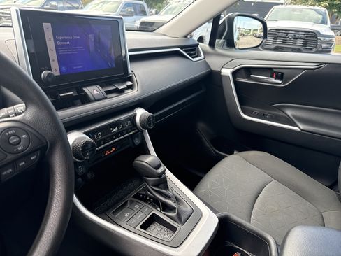Used 2023 Toyota RAV4 XLE FWD image 26