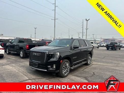 Used 2023 GMC Yukon Denali Ultimate w/ LPO, Floor Liner Package AWD/4WD image 1
