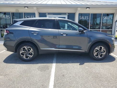 Used 2023 Kia Sportage LX AWD/4WD image 10