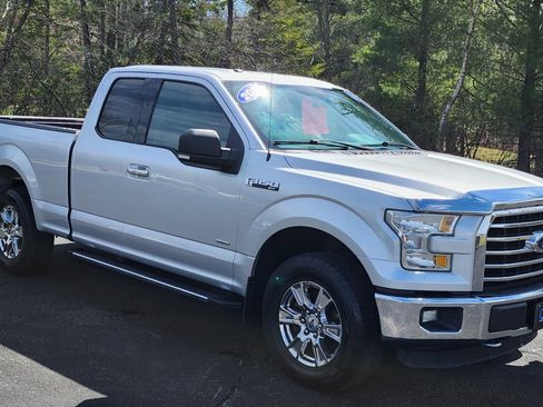 Used 2015 Ford F150 XLT w/ Equipment Group 302A Luxury AWD/4WD image 2