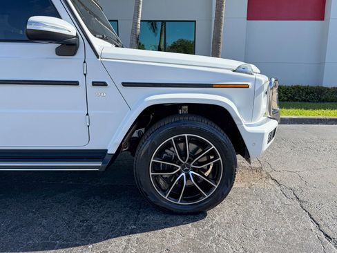 Used 2024 Mercedes-Benz G 550 image 6