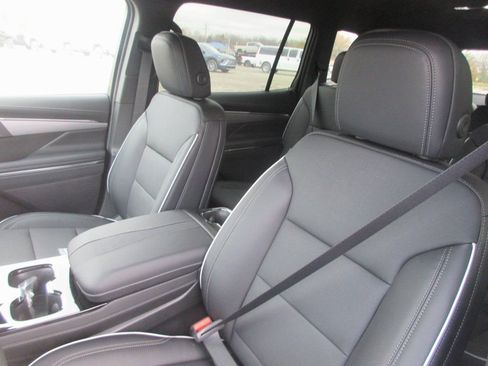 New 2026 Buick Enclave Preferred FWD image 12
