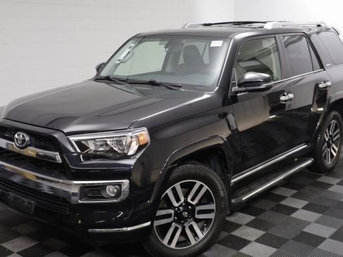 Used 2017 Toyota 4Runner Limited image 2