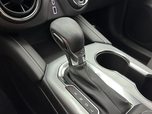 Used 2025 Chevrolet Blazer LT image 16