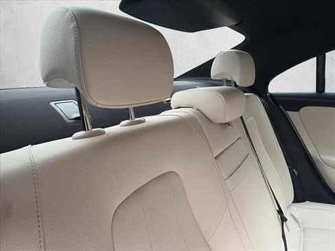 Certified 2022 Mercedes-Benz CLA 250 image 17