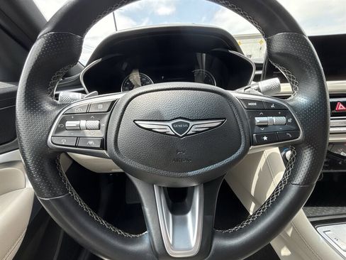Used 2024 Genesis G70 2.5T RWD image 27