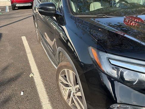 Used 2016 Honda Pilot Elite image 3