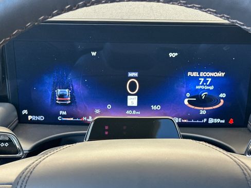 New 2025 Lincoln Aviator AWD w/ Equipment Group 101A image 25