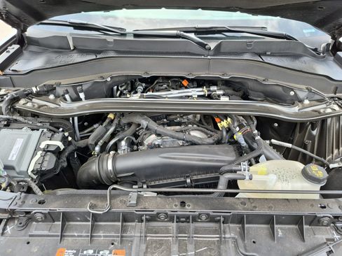 Certified 2025 Ford Explorer ST-Line w/ Premium Package RWD image 21