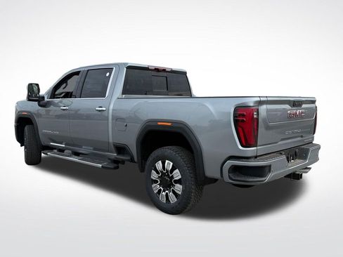 New 2026 GMC Sierra 2500 Denali w/ Denali Reserve Package image 2