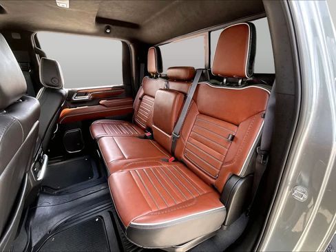 Certified 2024 GMC Sierra 3500 Denali Ultimate AWD/4WD image 20