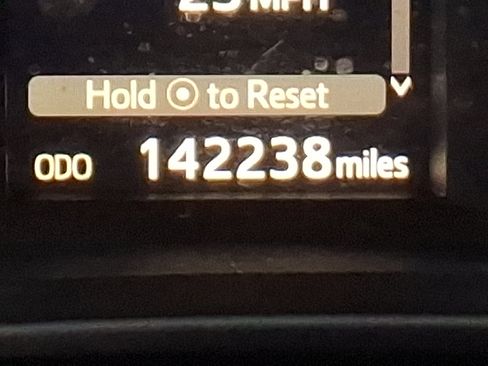 Used 2016 Toyota Highlander XLE image 20