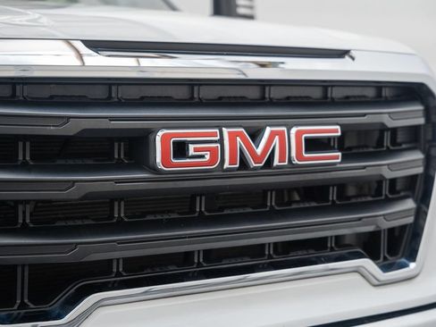 Used 2021 GMC Sierra 1500 4x4 Regular Cab w/ Sierra Value Package image 11