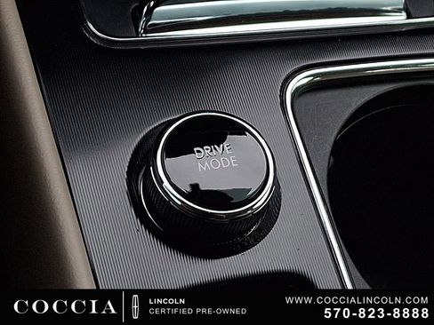 Certified 2021 Lincoln Corsair AWD w/ Equipment Group 101A image 27