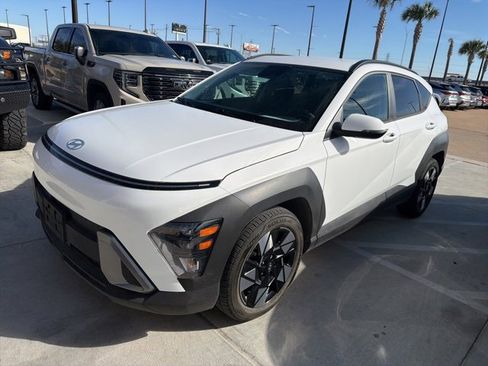 Used 2024 Hyundai Kona SEL w/ Convenience Package image 1