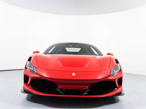 Certified 2020 Ferrari F8 Tributo image 11