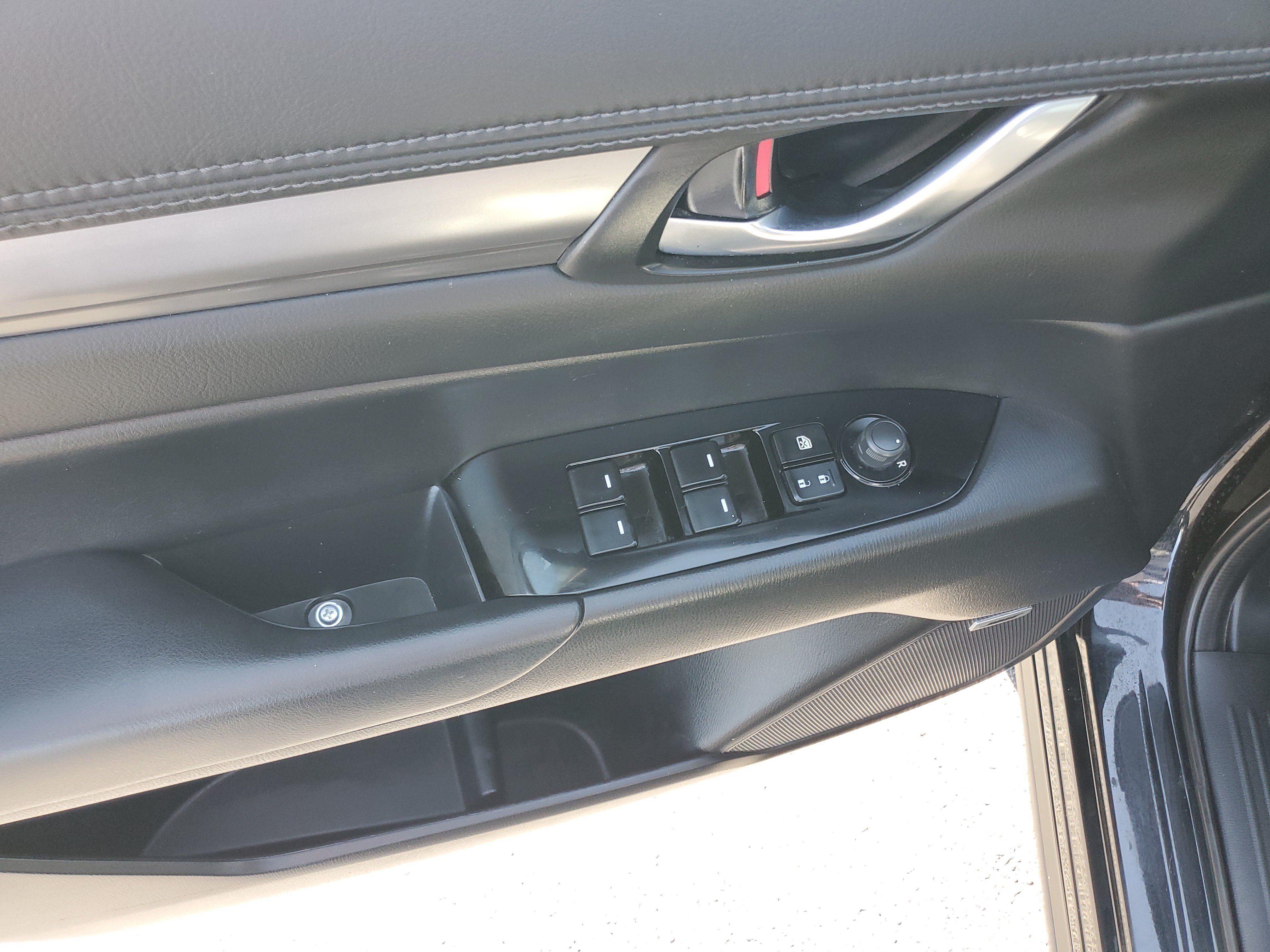 Used 2018 MAZDA CX-5 Touring w/ Preferred Equipment Package AWD/4WD image 22
